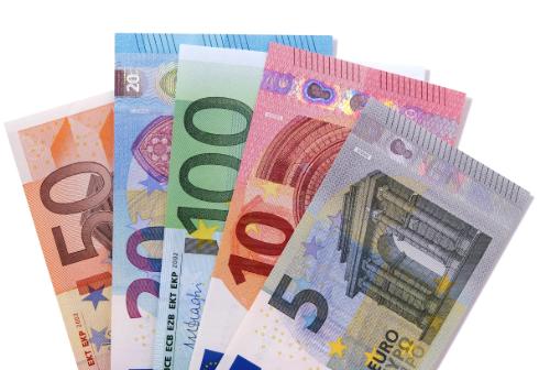 P�nz, de honnan? 2026 – Vegy�nk lend�letet!